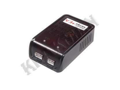 Polnilec baterij LiPo