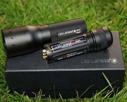 Led svetilka LED ZB LED LENSER L7 3XAAA